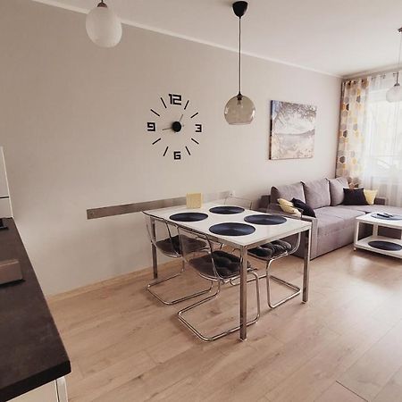 Apartament Miodowy Dom โควอบเซก ภายนอก รูปภาพ